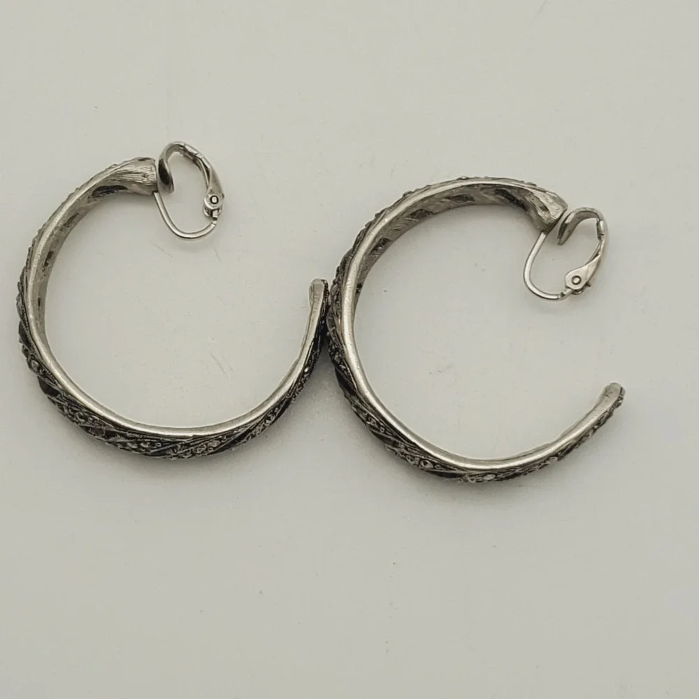 Avon silver tone